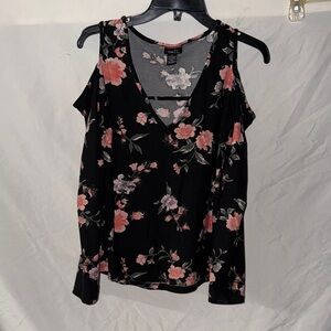 Rue21 Black and Pink Floral Blouse
